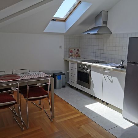 Apartments Mara Црес Экстерьер фото