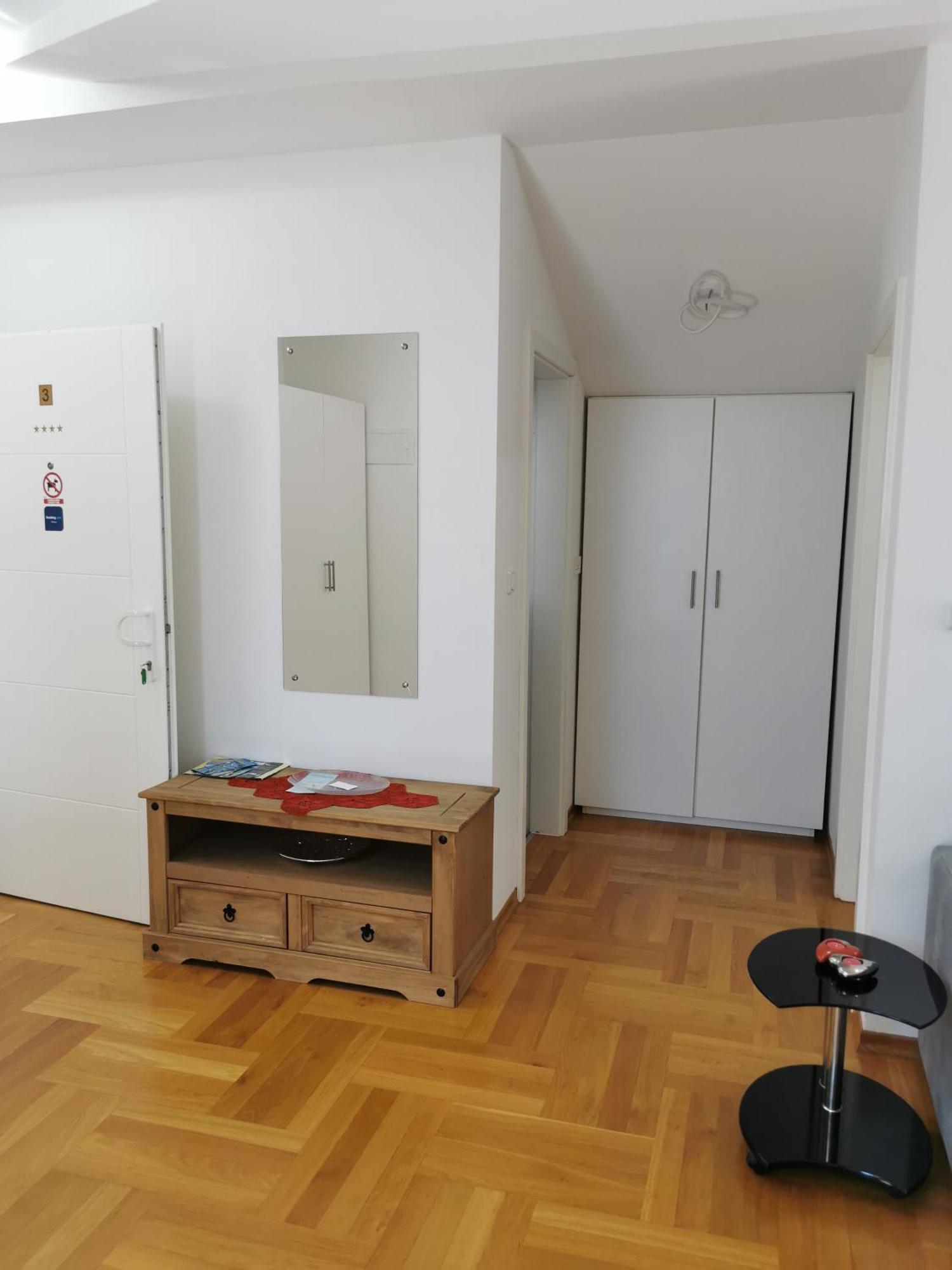 Apartments Mara Црес Экстерьер фото