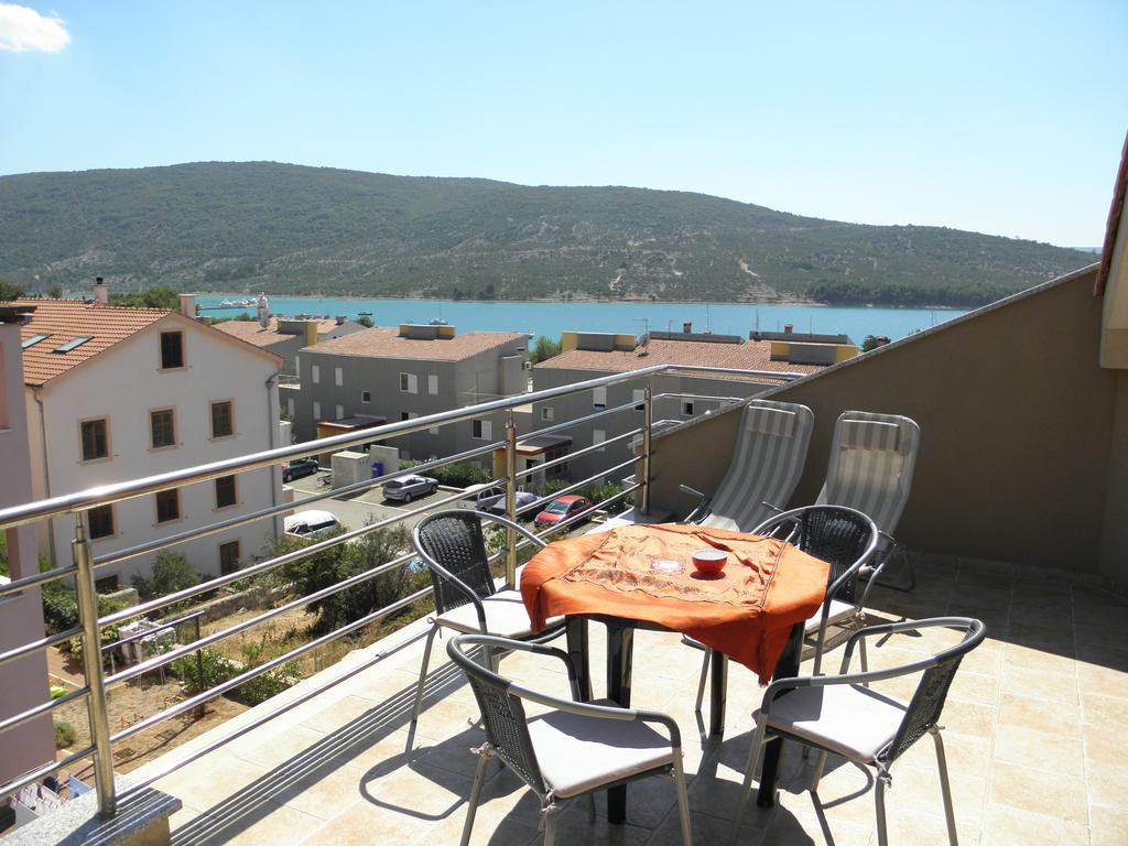 Apartments Mara Црес Номер фото