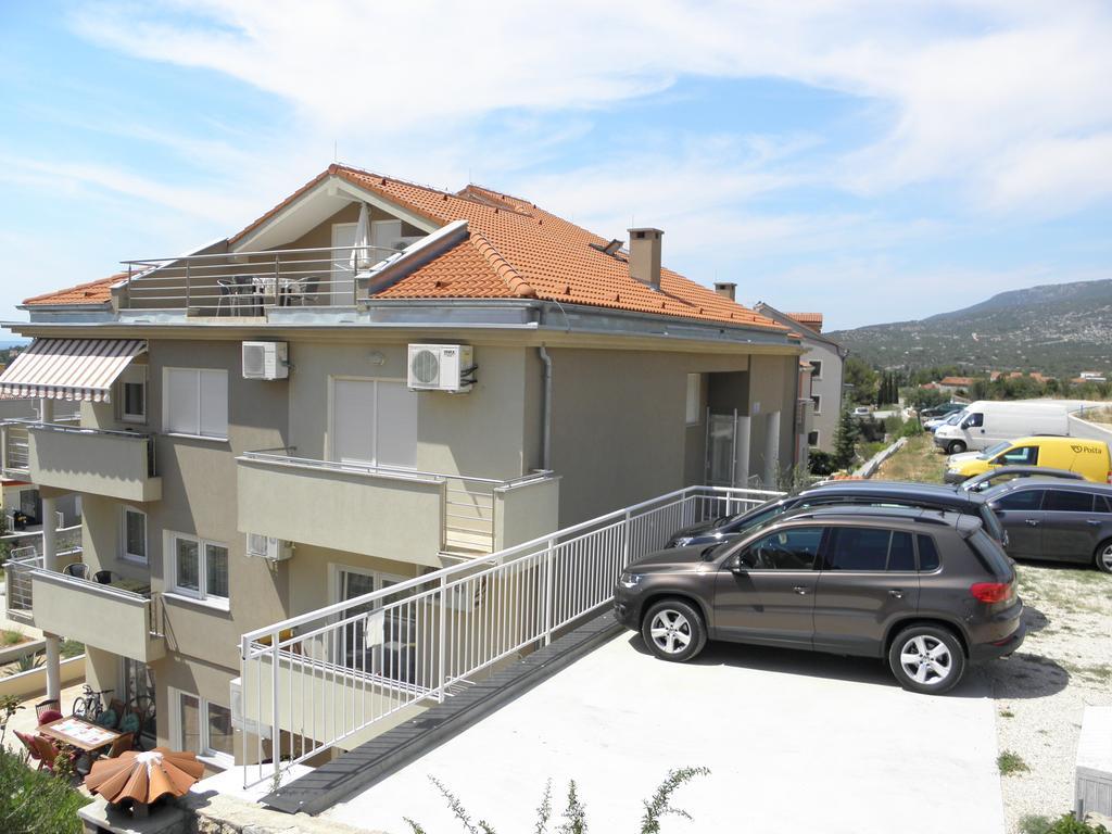Apartments Mara Црес Номер фото