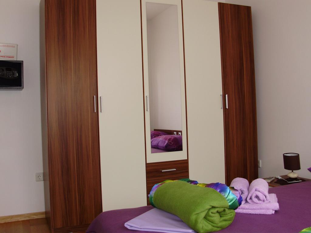 Apartments Mara Црес Номер фото